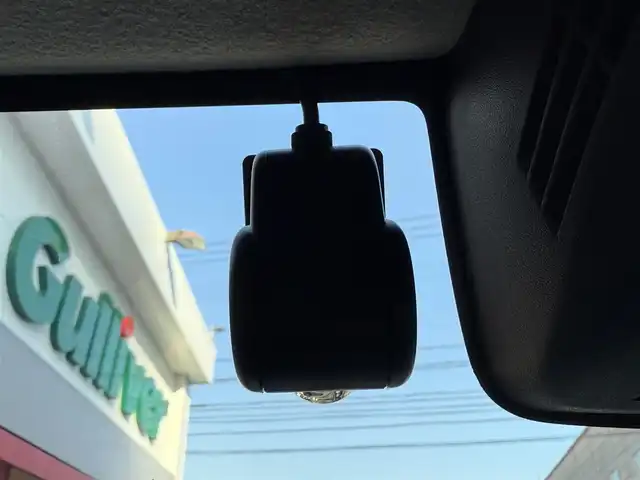 スズキ ジムニー XC 長崎県 2022(令4)年 1.7万km ミディアムグレー 衝突被害軽減ブレーキ/クルーズコントロール/レーンキープアシスト/ディーラーOP/メモリナビ【CN-RZ875】/・Bluetooth接続/・フルセグTV/・DVD再生/シートヒーター/革調シートカバー/ドライブレコーダー/ダウンヒルアシスト/LEDオートヘッドライト/ヘッドライトウォッシャー/ステアリングスイッチ/横すべり防止装置/アイドリングストップ/純正マッドガード/社外テールランプカバー