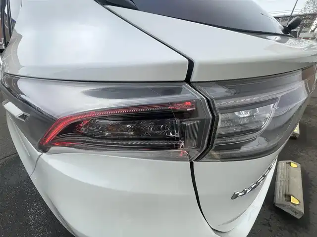 トヨタ ハリアー ハイブリッド プレミアム アドバンスドP 秋田県 2014(平26)年 10.6万km ホワイトパールクリスタルシャイン 純正ナビ/衝突軽減システム/LEDヘッドライト/４WD/全方位カメラ/スマートキー/ワンセグ/プッシュスタート/アイドリングストップ/純正アルミ/レーンキープアシスト/クルーズコントロール/コーナーセンサー/パーキングアシスト/MTモード付AT/D席パワーシート/フリップダウンモニター/ETC/ドライブレコーダー/純正フロアマット/純正ドアバイザー/パワーステアリング/パワーウィンドウ/オートエアコン/オートライト/横滑り防止/盗難防止装置/電動格納ウィンカーミラー
