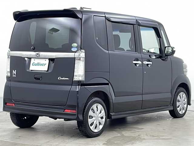 ホンダ Ｎ ＢＯＸ カスタム G 道央・札幌 2013(平25)年 5.7万km クリスタルブラックパール ・4WD/・社外ディスプレイオーディオ&CD&DVD&USB/・社外ドライブレコーダー/・社外AW付サマータイヤ積込/・オートライト/・HIDヘッドライト/・スマートキー/・スペアキー/・ECON/・横滑り防止