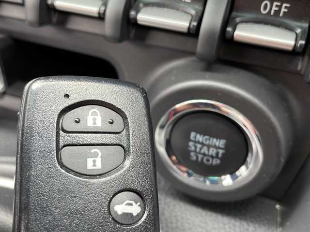 スバル ＢＲＺ S 愛知県 2012(平24)年 9.9万km クリスタルブラックシリカ (株)IDOMが運営する【じしゃロン名古屋鳴海店】の自社ローン専用車両になりますこちらは現金またはオートローンご利用時の価格です。自社ローンご希望の方は別途その旨お申付け下さい/ワンオーナー/純正SDナビ【CN-H500WD】/・Bluetooth接続/・CD/DVD再生/・Photo再生機能/・AM/FMラジオ/・ハンズフリー通話機能/・HDDMusic再生/バックカメラ/シートヒーター/ETC/スマートキー×２/プッシュスタートキー/クルーズコントロール/盗難防止装置/社外マフラー