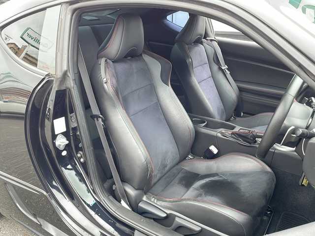 スバル ＢＲＺ S 愛知県 2012(平24)年 9.9万km クリスタルブラックシリカ (株)IDOMが運営する【じしゃロン名古屋鳴海店】の自社ローン専用車両になりますこちらは現金またはオートローンご利用時の価格です。自社ローンご希望の方は別途その旨お申付け下さい/ワンオーナー/純正SDナビ【CN-H500WD】/・Bluetooth接続/・CD/DVD再生/・Photo再生機能/・AM/FMラジオ/・ハンズフリー通話機能/・HDDMusic再生/バックカメラ/シートヒーター/ETC/スマートキー×２/プッシュスタートキー/クルーズコントロール/盗難防止装置/社外マフラー