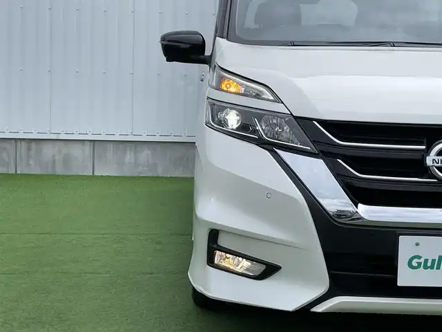 日産 セレナ ハイウェイスター プロパイロットED 香川県 2016(平28)年 5.3万km ブリリアントホワイトパール 2トーン 登録時走行距離：52658km/純正９インチナビ/純正フリップダウンモニター　/フルセグＴＶ　/ＥＴＣ　/アラウンドビューモニター　/プロパイロット　/両ハンズフリー/両側オートパワーススライド/デジタルインナーミラー　/純正ＡＷ　/ＬＥＤヘッドライト　/フォグライト/wサイドエアバック/横滑り防止
