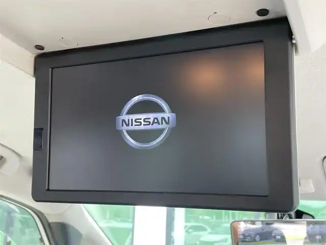 日産 セレナ ハイウェイスター プロパイロットED 香川県 2016(平28)年 5.3万km ブリリアントホワイトパール 2トーン 登録時走行距離：52658km/純正９インチナビ/純正フリップダウンモニター　/フルセグＴＶ　/ＥＴＣ　/アラウンドビューモニター　/プロパイロット　/両ハンズフリー/両側オートパワーススライド/デジタルインナーミラー　/純正ＡＷ　/ＬＥＤヘッドライト　/フォグライト/wサイドエアバック/横滑り防止