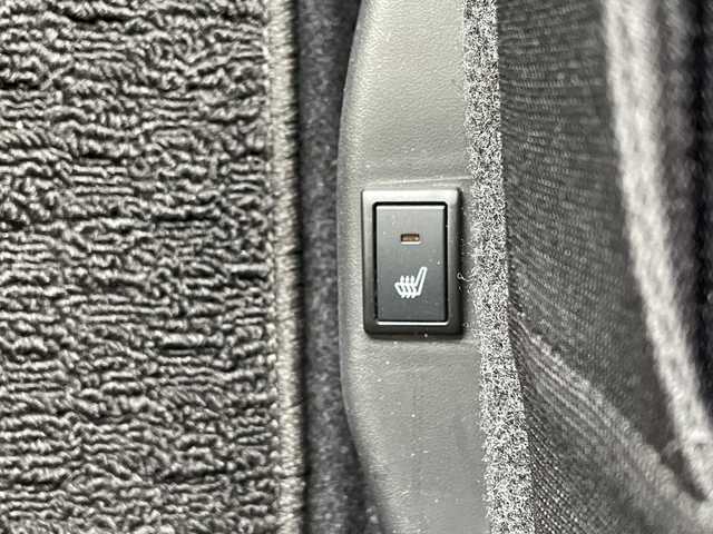 スズキ ソリオ バンディット HV MV 愛知県 2024(令6)年 2.3万km グレーⅡ スズキセーフティサポート/純正9型ディスプレイオーディオナビ/全方位カメラ/両側パワースライドドア/レーダークルーズコントロール/シートヒーター/ヘッドアップディスプレイ/純正アルミホイール/LEDヘッドライト/レーンキープアシスト/オートマチックハイビーム/衝突軽減システム/フルセグ/CD DVD/Bluetooth/ステアリングスイッチ/スマートキー/プッシュスタート