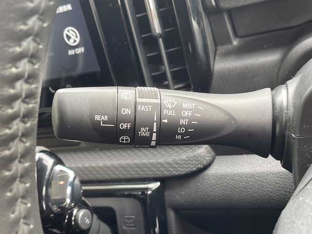 スズキ ソリオ バンディット HV MV 愛知県 2024(令6)年 2.3万km グレーⅡ スズキセーフティサポート/純正9型ディスプレイオーディオナビ/全方位カメラ/両側パワースライドドア/レーダークルーズコントロール/シートヒーター/ヘッドアップディスプレイ/純正アルミホイール/LEDヘッドライト/レーンキープアシスト/オートマチックハイビーム/衝突軽減システム/フルセグ/CD DVD/Bluetooth/ステアリングスイッチ/スマートキー/プッシュスタート