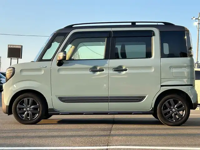 スズキ スペーシア ギア HYBRID XZターボ 愛媛県 2022(令4)年 2.5万km オフブルーメタリック/ガンメタリック2トーンルーフ ワンオーナー/純正ナビ（Bluetooth/フルセグTV）/両側パワースライドドア/ヘッドアップディスプレイ/バックカメラ/アダプティブクルーズコントロール/シートヒーター/純正フロアマット/純正14インチアルミホイール/パドルシフト/ステアリングリモコン/後席用テーブル/ルーフレール/リアセンサー/LEDヘッドライト/スマートキー