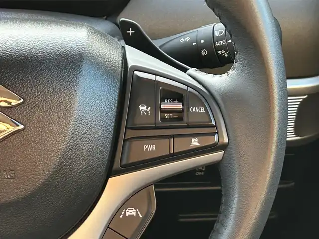 スズキ スペーシア ギア HYBRID XZターボ 愛媛県 2022(令4)年 2.5万km オフブルーメタリック/ガンメタリック2トーンルーフ ワンオーナー/純正ナビ（Bluetooth/フルセグTV）/両側パワースライドドア/ヘッドアップディスプレイ/バックカメラ/アダプティブクルーズコントロール/シートヒーター/純正フロアマット/純正14インチアルミホイール/パドルシフト/ステアリングリモコン/後席用テーブル/ルーフレール/リアセンサー/LEDヘッドライト/スマートキー