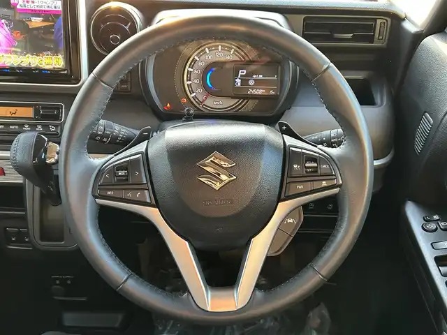 スズキ スペーシア ギア HYBRID XZターボ 愛媛県 2022(令4)年 2.5万km オフブルーメタリック/ガンメタリック2トーンルーフ ワンオーナー/純正ナビ（Bluetooth/フルセグTV）/両側パワースライドドア/ヘッドアップディスプレイ/バックカメラ/アダプティブクルーズコントロール/シートヒーター/純正フロアマット/純正14インチアルミホイール/パドルシフト/ステアリングリモコン/後席用テーブル/ルーフレール/リアセンサー/LEDヘッドライト/スマートキー