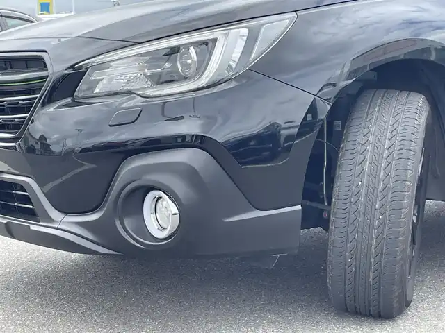 スバル アウトバック X－ブレイク 石川県 2019(令1)年 9万km クリスタルブラックシリカ アイサイト/先行車発進お知らせ機能/レーダークルーズコントロール/レーンキープアシスト/ブラインドスポットモニター/衝突被害軽減ブレーキ/純正DIATONE　SOUNDナビ/・フルセグTV/CD/DVD/SD/BT/バック・左サイドカメラ/ドライブレコーダー/ビルトインETC/メモリ機能付パワーバックドア/電子パーキングブレーキ/AUTO HOLD/D＋N席パワーシート（D席メモリー機能付）/全席シートヒーター/ステアリングヒーター/ステアリングリモコン/革巻きステアリング/純正１８インチアルミホイール/純正LEDヘッドライト/フォグライト/ドアバイザ―/プッシュスタート/スマートキー/スペアキー１本