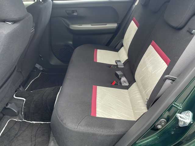 トヨタ パッソ モーダ　S 鹿児島県 2017(平29)年 2.3万km ブラックマイカメタリック/ダークエメラルドマイカ 2トーン 純正SDナビ（ワンセグ/BT/CD/FM/AM）/【NSCD-W66】/プリクラッシュセーフティ/プッシュスタート/スマートキー/スペアキー/ドライブレコーダー/社外AW付スタッドレスタイヤ積載/ETC