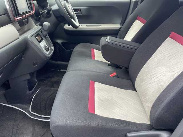 トヨタ パッソ モーダ　S 鹿児島県 2017(平29)年 2.3万km ブラックマイカメタリック/ダークエメラルドマイカ 2トーン 純正SDナビ（ワンセグ/BT/CD/FM/AM）/【NSCD-W66】/プリクラッシュセーフティ/プッシュスタート/スマートキー/スペアキー/ドライブレコーダー/社外AW付スタッドレスタイヤ積載/ETC