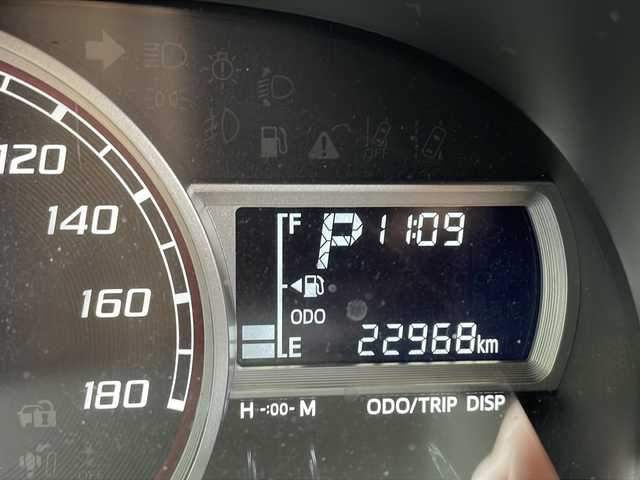 トヨタ パッソ モーダ　S 鹿児島県 2017(平29)年 2.3万km ブラックマイカメタリック/ダークエメラルドマイカ 2トーン 純正SDナビ（ワンセグ/BT/CD/FM/AM）/【NSCD-W66】/プリクラッシュセーフティ/プッシュスタート/スマートキー/スペアキー/ドライブレコーダー/社外AW付スタッドレスタイヤ積載/ETC