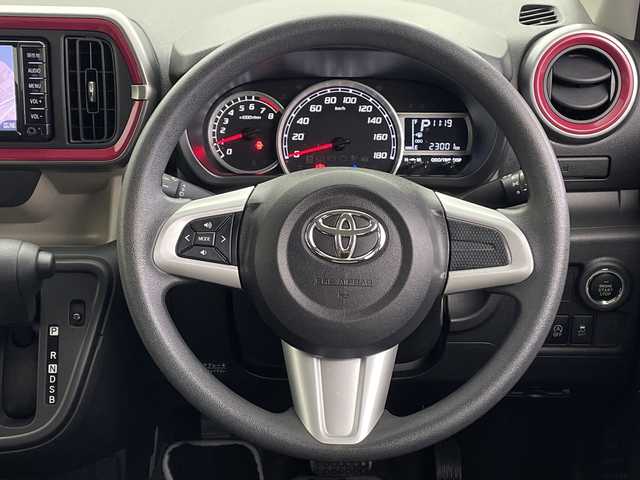 トヨタ パッソ モーダ　S 鹿児島県 2017(平29)年 2.3万km ブラックマイカメタリック/ダークエメラルドマイカ 2トーン 純正SDナビ（ワンセグ/BT/CD/FM/AM）/【NSCD-W66】/バックカメラ/コーナーセンサー/プリクラッシュセーフティ/プッシュスタート/スマートキー/ベンチシート/ドライブレコーダー/LEDヘッドライト/レーンキープアシスト/社外AW付スタッドレスタイヤ積載/ビルドインETC/スペアキー1本