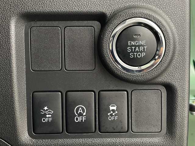 トヨタ パッソ モーダ　S 鹿児島県 2017(平29)年 2.3万km ブラックマイカメタリック/ダークエメラルドマイカ 2トーン 純正SDナビ（ワンセグ/BT/CD/FM/AM）/【NSCD-W66】/バックカメラ/コーナーセンサー/プリクラッシュセーフティ/プッシュスタート/スマートキー/ベンチシート/ドライブレコーダー/LEDヘッドライト/レーンキープアシスト/社外AW付スタッドレスタイヤ積載/ビルドインETC/スペアキー1本