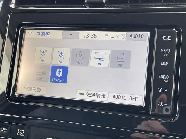 トヨタ プリウス S ツーリングセレクション 佐賀県 2018(平30)年 7.8万km ホワイトパールクリスタルシャイン 純正SDナビゲーション/・フルセグTV/CD/DVD/SD/Bluetooth/バックカメラ/ビルトインETC/ブラックレザーシート(合成皮革)/DN席シートヒーター/ISOFIX対応/革巻きステアリング/ステアリングリモコン/純正フルエアロ/純正17インチアルミホイール/純正LEDヘッドライト/・オートマチックハイビーム/純正LEDフォグランプ/純正ドアバイザ―/トヨタセーフティセンスC/・レーダークルーズコントロール/・プリクラッシュセーフティ/・レーンディパーチャーアラート(ハンドル支援有)/・ふらつき検知機能