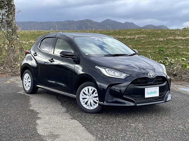 トヨタ ヤリス ハイブリッド Z 新潟県 2022(令4)年 3.7万km ブラック 4WD/純正ディスプレイオーディオ/BT/USB/バックカメラ/ETC/衝突被害軽減ブレーキ/レーンキープアシスト/レーダークルーズコントロール/シートヒーター /ステアリングスイッチ/コーナーセンサー/スマートキー/プッシュスタート/LEDヘッドライト/オートライト/オートハイビーム