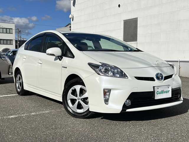 トヨタ プリウス G 福井県 2014(平26)年 3.8万km ホワイトパールクリスタルシャイン 登録時走行距離37940km/ワンオーナー/純正メモリナビゲーション/（CD/DVD/BT）/フルセグテレビ/バックカメラ/純正15インチアルミホイール/クルーズコントロール/ドライブレコーダー/D席パワーシート/ハーフレザーシート/HIDヘッドライト/フォグランプ/オートライト/ビルトインETC/プッシュスタート/スマートキー/保証書/取扱説明書
