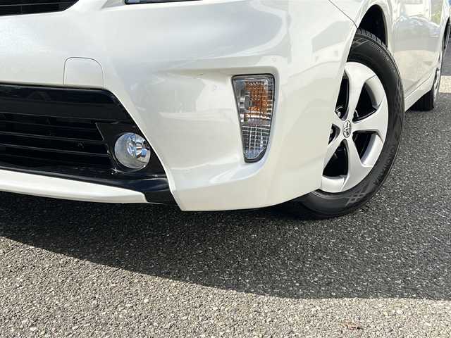 トヨタ プリウス G 福井県 2014(平26)年 3.8万km ホワイトパールクリスタルシャイン 登録時走行距離37940km/ワンオーナー/純正メモリナビゲーション/（CD/DVD/BT）/フルセグテレビ/バックカメラ/純正15インチアルミホイール/クルーズコントロール/ドライブレコーダー/D席パワーシート/ハーフレザーシート/HIDヘッドライト/フォグランプ/オートライト/ビルトインETC/プッシュスタート/スマートキー/保証書/取扱説明書