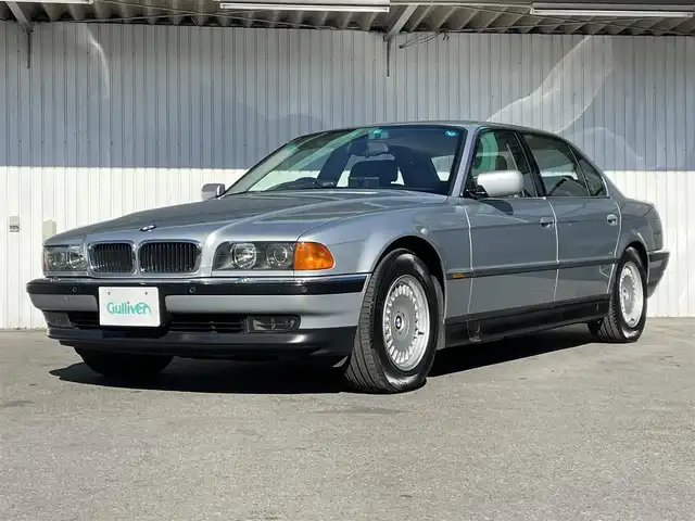 ＢＭＷ ７５０ｉＬ