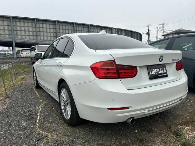 ＢＭＷ ３２０ｄ Bパフォーマンス ラグジュアリー 茨城県 2014(平26)年 4.2万km アルピンホワイトⅢ Luxuryエクステリアバッジ/Luxury専用フロントエプロン・リヤスカート/前席パワーシート/前席シートヒーター/ミラー型ETC/スピードリミッター/黒革シート/PDC