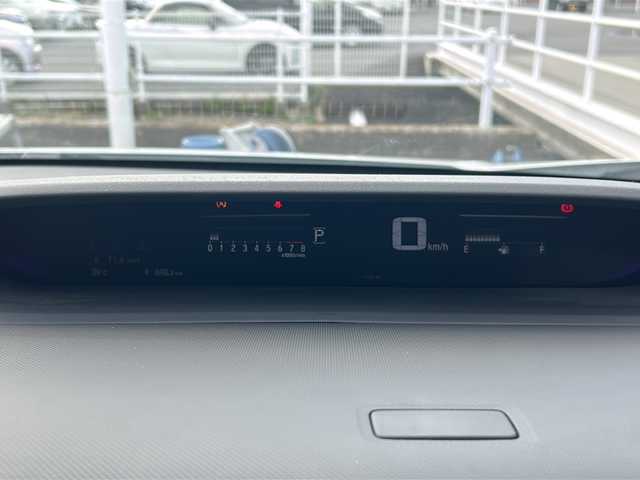 ホンダ ステップワゴン スパーダ クルスピセンシング 茨城県 2017(平29)年 6.9万km プラチナホワイトパール HONDA SENSING/-衝突軽減ブレーキ/-誤発進抑制機能/-歩行者事故低減ステアリング/-アダプティブクルーズコントロール/-車線維持支援システム/-路外逸脱抑制機能/-先行車発信お知らせ機能/-標識認識機能/-フロントセンサーカメラ/-レーダーセンサー/後席10.2V型フリップダウンモニター/社外７インチＳＤナビ/-Ｂｌｕｅｔｏｏｔｈ/Blu-ray/フルセグ/ＣＤ/DVD/バックカメラ/LEDオートライト/オートハイビーム/DN席シートヒーター/純正１７インチアルミホイール/パドルシフト/ビルトインETC