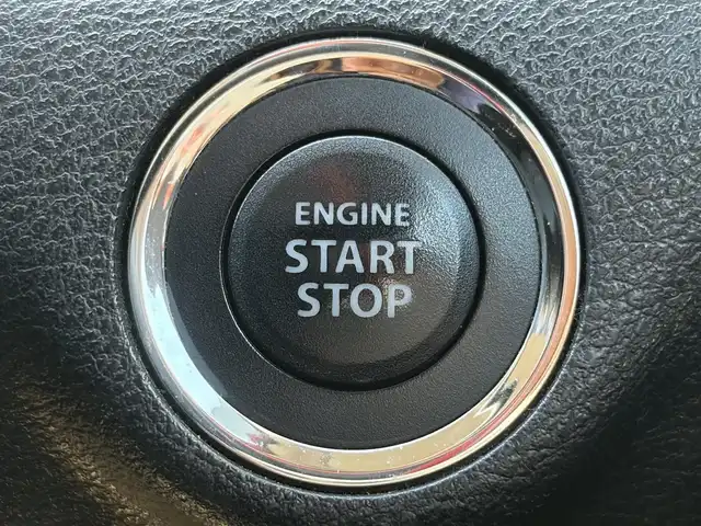 スズキ ソリオ バンディット HV MV Dカメラ ブレーキS 兵庫県 2015(平27)年 9万km ファーベントレッド/スーパーブラックパール (株)IDOMが運営する【じしゃロン神戸名谷店】の自社ローン専用車両になりますこちらは現金またはオートローンご利用時の価格です。自社ローンご希望の方は別途その旨お申付け下さい。/社外７型ナビ/バックカメラ/片側パワースライドドア/クルーズコントロール/LEDオートライト/シートヒーター/社外１６インチアルミホイール/・純正１６インチアルミホイール積み込み/アイドリングストップ/横滑り防止装置/衝突被害軽減ブレーキ/スペアキー１本