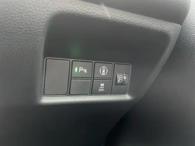ホンダ フィット ホーム 埼玉県 2020(令2)年 3.1万km プレミアムサンライトホワイトパール /ワンオーナー//純正9型メモリナビ//フルセグTV//バックカメラ//CD/DVD/Bluetooth//アダプティブクルーズコントロール//ビルトインETC//スマートキーx2//LEDヘッドライト//CMBS衝突軽減ブレーキ//LKAS車線維持支援システム//クリアランスソナー//W.サイド.カーテンエアバッグ//ABS//横滑り防止装置//前後ドライブレコーダー//オートライト//プライバシーガラス//純正16インチAW//新車時保証書//取扱説明書//ナビ取説