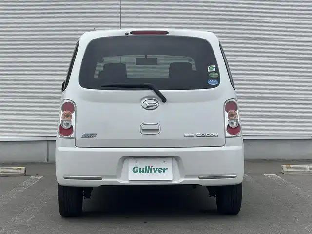 ダイハツ ミラ ココア X 秋田県 2012(平24)年 6.8万km パールホワイトⅢ ４WD/社外ナビ/フルセグ/スマートキー/アイドリングストップ/純正フロアマット/純正ドアバイザー/オートエアコン/パワーステアリング/パワーウィンドウ/レベライザー/盗難防止装置/電動格納ミラー/保証書/取扱説明書/記録簿