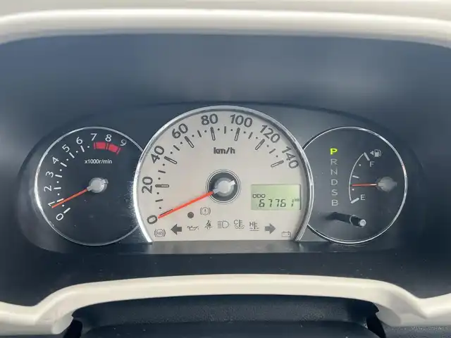 ダイハツ ミラ ココア X 秋田県 2012(平24)年 6.8万km パールホワイトⅢ ４WD/社外ナビ/フルセグ/スマートキー/アイドリングストップ/純正フロアマット/純正ドアバイザー/オートエアコン/パワーステアリング/パワーウィンドウ/レベライザー/盗難防止装置/電動格納ミラー/保証書/取扱説明書/記録簿