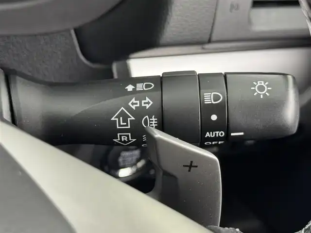 スバル フォレスター 2．0XT アイサイト 福岡県 2012(平24)年 9.8万km サテンホワイトパール アイサイト　/レーダークルーズコントロール　/衝突軽減ブレーキ　/レーンキープ　/横滑り防止装置　/Ｘ－ＭＯＤＥ　/プッシュスタート　/電動格納式ドアミラー　/ハーフレザーシート/シートヒーター　/純正１９インチＡＷ