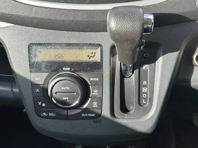 スズキ ワゴンＲ スティングレー X 佐賀県 2015(平27)年 10万km ブルーイッシュブラックパール3 衝突被害軽減システム/社外ナビ/・フルセグTV/BT/CD/DVD/純正14インチAW/運転席シートヒーター/HIDヘッドライト/オートライト/フォグランプ/プッシュスタート/スペアキー×１/保証書/取扱説明書