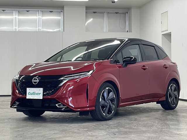 日産 オーラ G レザーエディション 長崎県 2022(令4)年 3.1万km ガーネットレッド/スーパーブラック 2トーン ワンオーナー/禁煙車/日産純正ナビ/（フルセグTV、DVD/Bluetooth）/ドライブレコーダー/ETC2.0/全方位バックカメラ/デジタルインナーミラー/オートライト/純正LEDヘッドランプ/衝突軽減システム/前後コーナーセンサー/17インチ純正AW/純正フロアマット/ステアリングスイッチ/プッシュスタート/スペアキー/取説、保証書