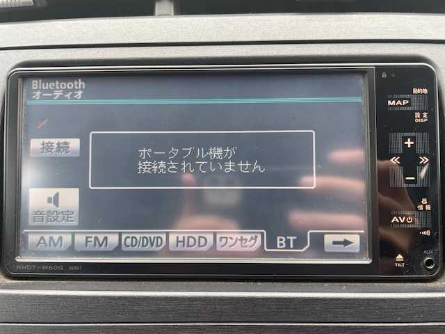 トヨタ プリウス S 愛知県 2010(平22)年 12.6万km ホワイトパールクリスタルシャイン 純正HDDナビ（ワンセグ/BT/DVD/CD/FM/AM)/バックカメラ/ETC/電動格納式ミラー/クルーズコントロール/ABS/横滑り防止装置/盗難防止装置/オートライト/アイドリングストップ/パワーウィンドウ/パワーステアリング/アルミホイール/フロアマット/スマートキー