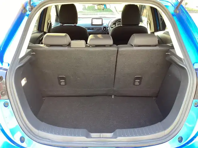 マツダ デミオ 13S 福島県 2015(平27)年 6.7万km ダイナミックブルーマイカ  ワ ン オ ー ナ ー/ 4     W     D/ 純 正 ナ ビ・フ ル セ グ T V/ E     T     C/ ス マ ー ト キ ー/ 衝 突 被 害 軽 減 ブ レ ー キ/ ア イ ド リ ン グ ス ト ッ プ/ 新 車 保 証 書/ 取 扱 説 明 書