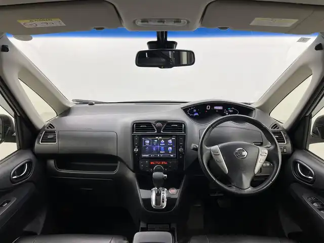 日産 セレナ HWS S HV Vセレ +SeftyⅡ 福井県 2016(平28)年 12.6万km ダイヤモンドブラック 純正ナビ/型式：MM515D-L/【AM/FM/CD/DVD/Bluetooth/フルセグTV】/アラウンドビューモニター/純正フリップダウンモニター/ETC/両側パワースライドドア/プッシュスタート/スマートキー/オートライト/キセノンヘッドライド/シートカバー（ブラック）/アイドリングストップ