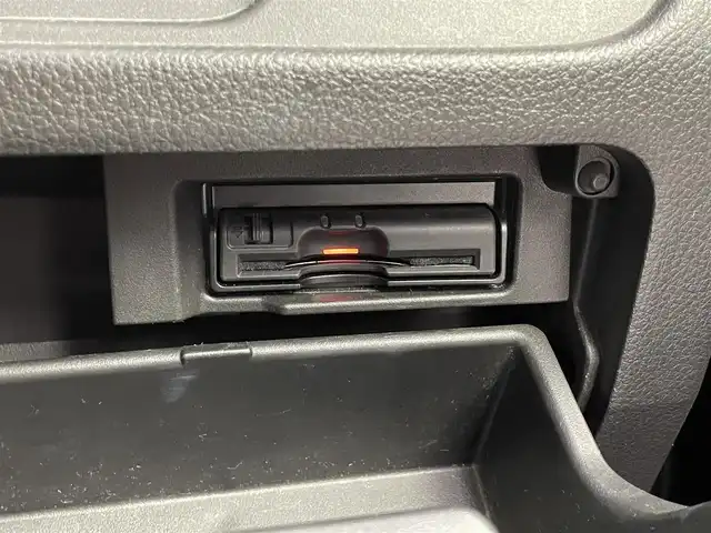 日産 セレナ HWS S HV Vセレ +SeftyⅡ 福井県 2016(平28)年 12.6万km ダイヤモンドブラック 純正ナビ/型式：MM515D-L/【AM/FM/CD/DVD/Bluetooth/フルセグTV】/アラウンドビューモニター/純正フリップダウンモニター/ETC/両側パワースライドドア/プッシュスタート/スマートキー/オートライト/キセノンヘッドライド/シートカバー（ブラック）/アイドリングストップ