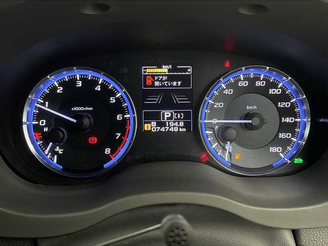 スバル レヴォーグ 1．6GT－S アイサイト 鹿児島県 2016(平28)年 7.5万km クリスタルホワイトP 純正SDナビ/(BT/CD/DVD/AM/FM/フルセグTV)/アイサイト/ブラインドスポットモニター/パドルシフト/アイドリングストップ/レーダークルーズコントロール/HDMI/ステアリングスイッチ/ETC/運転席パワーシート/レーンキープアシスト/純正18インチアルミホイール/ダウンヒルアシストコントロール/ターボ/保証書