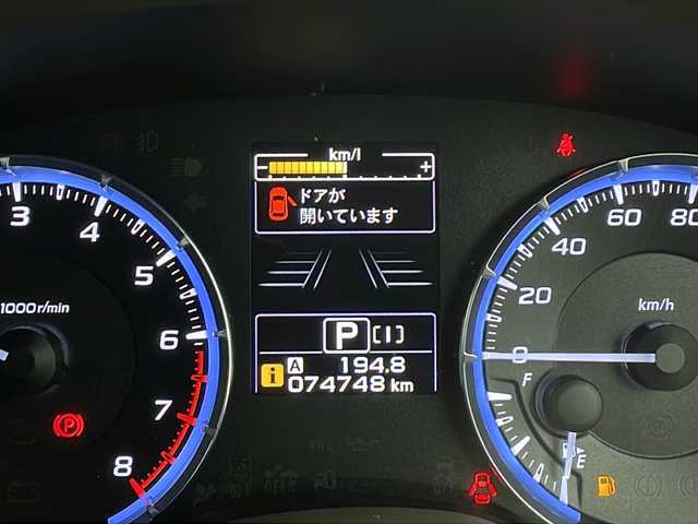 スバル レヴォーグ 1．6GT－S アイサイト 鹿児島県 2016(平28)年 7.5万km クリスタルホワイトP 純正SDナビ/(BT/CD/DVD/AM/FM/フルセグTV)/アイサイト/ブラインドスポットモニター/パドルシフト/アイドリングストップ/レーダークルーズコントロール/HDMI/ステアリングスイッチ/ETC/運転席パワーシート/レーンキープアシスト/純正18インチアルミホイール/ダウンヒルアシストコントロール/ターボ/保証書