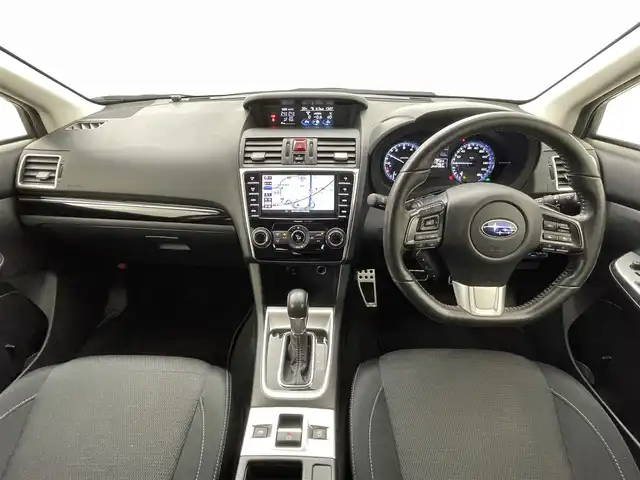 スバル レヴォーグ 1．6GT－S アイサイト 熊本県 2016(平28)年 7.5万km クリスタルホワイトP 純正SDナビCN-LR720D/(BT/CD/DVD/AM/FM/フルセグTV)/アイサイト/パドルシフト/レーダークルーズコントロール/HDMI/ステアリングスイッチ/ETC/STIエアロ/運転席パワーシート/衝突軽減ブレーキ/レーンキープアシスト/横滑り防止/アイドリングストップ/ダウンヒルアシスト/ブラインドスポットモニター/社外フロアマット/純正18インチアルミホイール/ターボ/オートライト/LEDヘッドライト/フォグライト/スマートキー/プッシュスタート/保証書