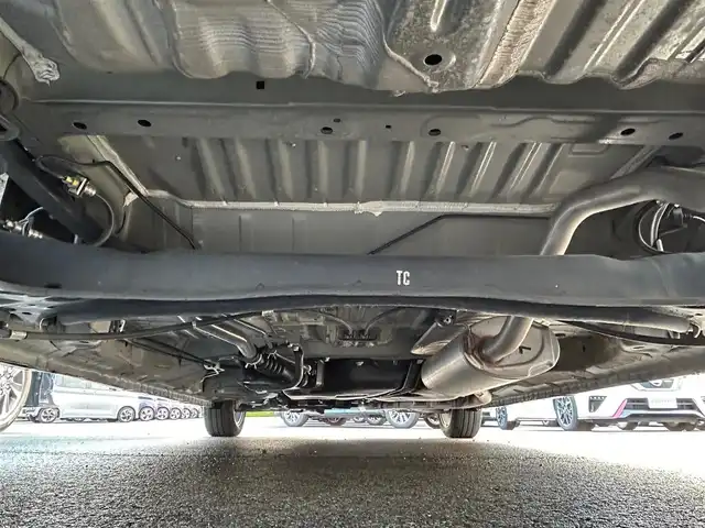 ホンダ Ｎ ＢＯＸ カスタム EX ターボ 静岡県 2022(令4)年 2.1万km クリスタルブラックパール 純正SDナビ（BT接続、CDチェンジャー、フルセグTV、DVD再生機能有り）/前後ドライブレコーダー/バックカメラ/両側パワースライドドア/純正アルミホイール/LEDヘッドライト/MTモード付き AT/クルーズコントロール（追従走行：有）/ETC/スマートキー（スペアキー１本）/エンジンスタートボタン/パワーステアリング/パワーウィンドウ/AAC/社外フロアマット/ABS/横滑り防止装置/レーンキープアシスト/コーナーセンサー/オートライト/オートマチックハイビーム/W+サイドエアバッグ