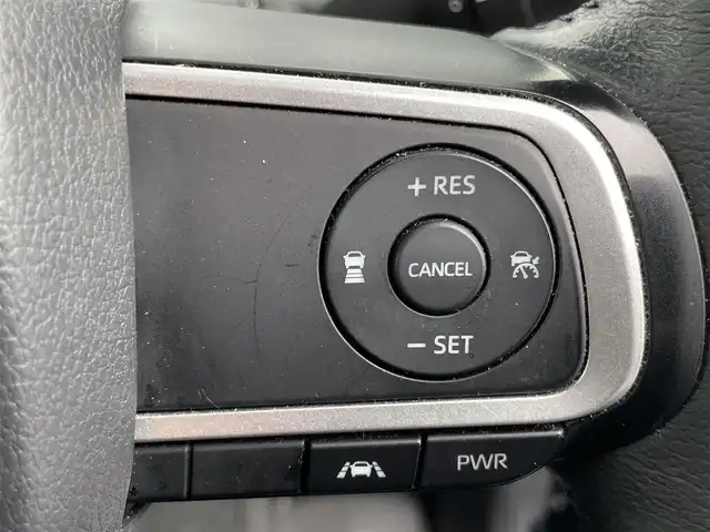 ダイハツ タント カスタム RS 山梨県 2019(令1)年 11.5万km ブラックマイカメタリック/レーザーブルークリスタルシャイン 2トーン (株)IDOMが運営する【じしゃロン甲府店】の自社ローン専用車両になります。こちらは現金またはオートローンご利用時の価格です。自社ローンご希望の方は別途その旨お申付け下さい/ターボ/衝突被害軽減システム/レーンキープアシスト/レーダークルーズコントロール/ハーフレザーシート/両側パワースライドドア/全方位カメラ/スマートキー２個/純正ワイドＳＤナビ・フルセグＴＶ/ＣＤ・ＤＶＤ・ＢＴ・ｉｐｏｄ接続可能/ＥＴＣ/純正ドライブレコーダー（DRN-H70W）/ＬＥＤオートライト/取扱説明書