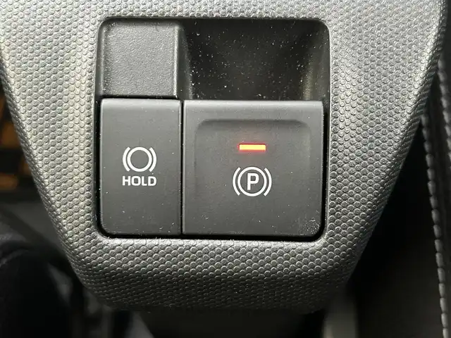 ダイハツ タフト G ターボ クロムベンチャー 大分県 2022(令4)年 0.8万km フォレストカーキメタリック 〇ワンオーナー/〇スカイルーフ/〇純正ディスプレイオーディオ/　ラジオ・フルセグ・USB・BT/〇バックカメラ/〇ETC/〇ドライブレコーダー/〇ACC/〇アイドリングストップ/〇横滑り防止/〇電動格納ミラー/〇ステアリングスイッチ/〇革巻きステアリング/〇前席シートヒーター/〇フロアマット/〇ドアバイザー/〇リア5面スモークフィルム/〇スマートキー/〇エンジンプッシュスタート/〇社外レーダー/〇純正LEDヘッドライト/〇純正フォグランプ/〇純正15インチアルミホイール/〇保証書/〇取扱説明書/〇スペアキー