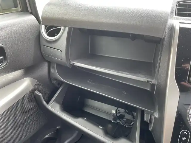 日産 デイズ ハイウェイスターG ターボ 愛知県 2013(平25)年 7.4万km ホワイトパール SDナビ/フルセグ・BT/スマートキー/キセノン/オートライト/取説/保証書