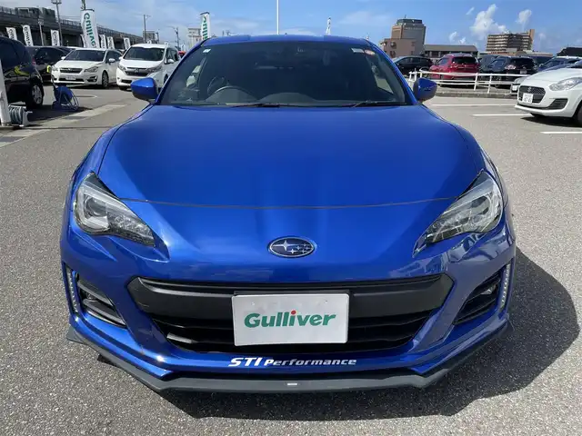 スバル ＢＲＺ S 石川県 2019(平31)年 5万km WRブルーパール ダイアトーンナビ/フルセグTV/バックカメラ/STiスポイラー/スマートキー/プッシュスタート/ハーフレザーシート/シートヒーター/クルーズコントロール/純正アルミホイール/電動ミラー/2本出しマフラー/LEDヘッドライト/ETC/保証書