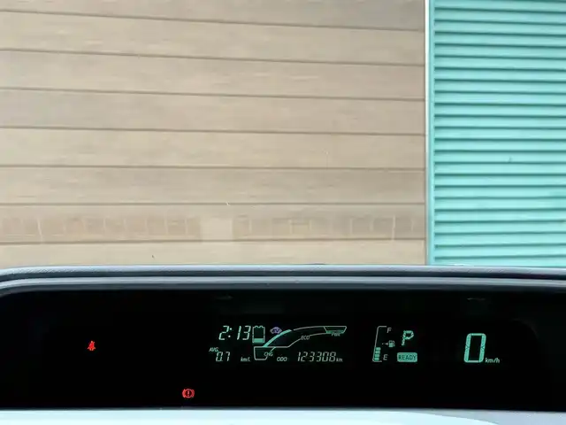 トヨタ アクア S 香川県 2013(平25)年 12.4万km クールソーダメタリック 純正SDナビ/CD/Bluetooth/ワンセグ/バックカメラ/スマートキー/プッシュスタート/前席シートヒーター/純正マット/ETC