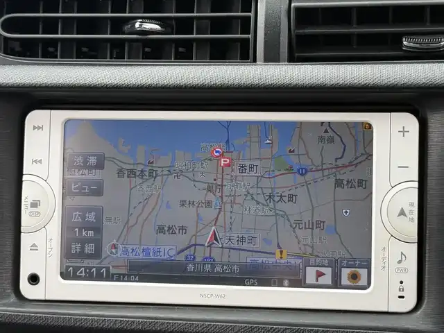 トヨタ アクア S 香川県 2013(平25)年 12.4万km クールソーダメタリック 純正SDナビ/CD/Bluetooth/ワンセグ/バックカメラ/スマートキー/プッシュスタート/前席シートヒーター/純正マット/ETC
