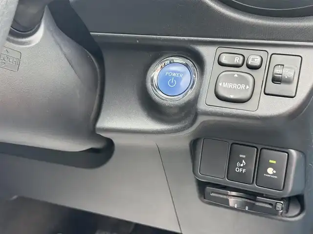トヨタ アクア S 香川県 2013(平25)年 12.4万km クールソーダメタリック 純正SDナビ/CD/Bluetooth/ワンセグ/バックカメラ/スマートキー/プッシュスタート/前席シートヒーター/純正マット/ETC