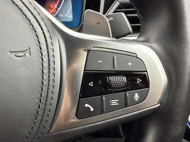 ＢＭＷ ＢＭＷ ３２０ｄ xDrive Mスポーツ EDジョイ+ 愛知県 2021(令3)年 2.8万km アルピンホワイトⅢ 4WD/ディーゼルターボ/コンフォートパッケージ/　　・パワートランクリッド/　　・サンプロテクション/純正14.9インチナビ/Bluetooth対応/全方位カメラ/ドライブレコーダー/ETC/革巻きステアリング/ステアリングリモコン/パドルシフト/本革シート/パワーシート/シートポジションメモリ機能/シートヒーター/純正LEDヘッドライト/フォグランプ/純正18インチアルミホイール/取扱説明書/保証書/スペアキー