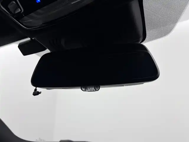 ＢＭＷ ＢＭＷ ３２０ｄ xDrive Mスポーツ EDジョイ+ 愛知県 2021(令3)年 2.8万km アルピンホワイトⅢ 4WD/ディーゼルターボ/コンフォートパッケージ/　　・パワートランクリッド/　　・サンプロテクション/純正14.9インチナビ/Bluetooth対応/全方位カメラ/ドライブレコーダー/ETC/革巻きステアリング/ステアリングリモコン/パドルシフト/本革シート/パワーシート/シートポジションメモリ機能/シートヒーター/純正LEDヘッドライト/フォグランプ/純正18インチアルミホイール/取扱説明書/保証書/スペアキー