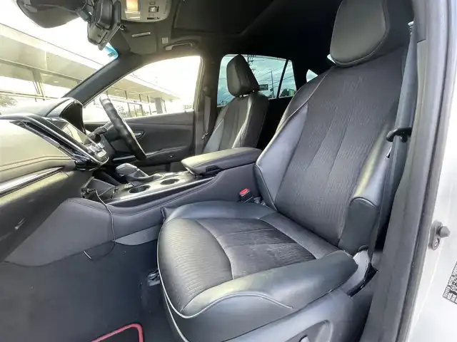 トヨタ クラウン ハイブリッド RS Four リミテッド 長野県 2020(令2)年 10.8万km ホワイトパールクリスタルシャイン 4WD/純正ナビ/・Bluetooth/TV/CD/DVD/全方位バックカメラ/純正ETC/サンルーフ/社外ドライブレコーダ前後/純フロアマット/前席パワーシート/ハーフレザーシート/前席シートヒーター/純正18インチAW/LEDオートライト/オートマチックハイビーム/BSM/ステアリングヒーター/デジタルインナーミラー正/ヘッドアップディスプレイ/社外マフラー/GPSレーダー/クルーズコントロール追走あり/スペアキー1本/スマートキー/取り扱い説明書/保証書